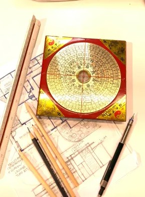 Au-delà du mysticisme : neuroarchitecture et feng shui technique dans la vente de maisons